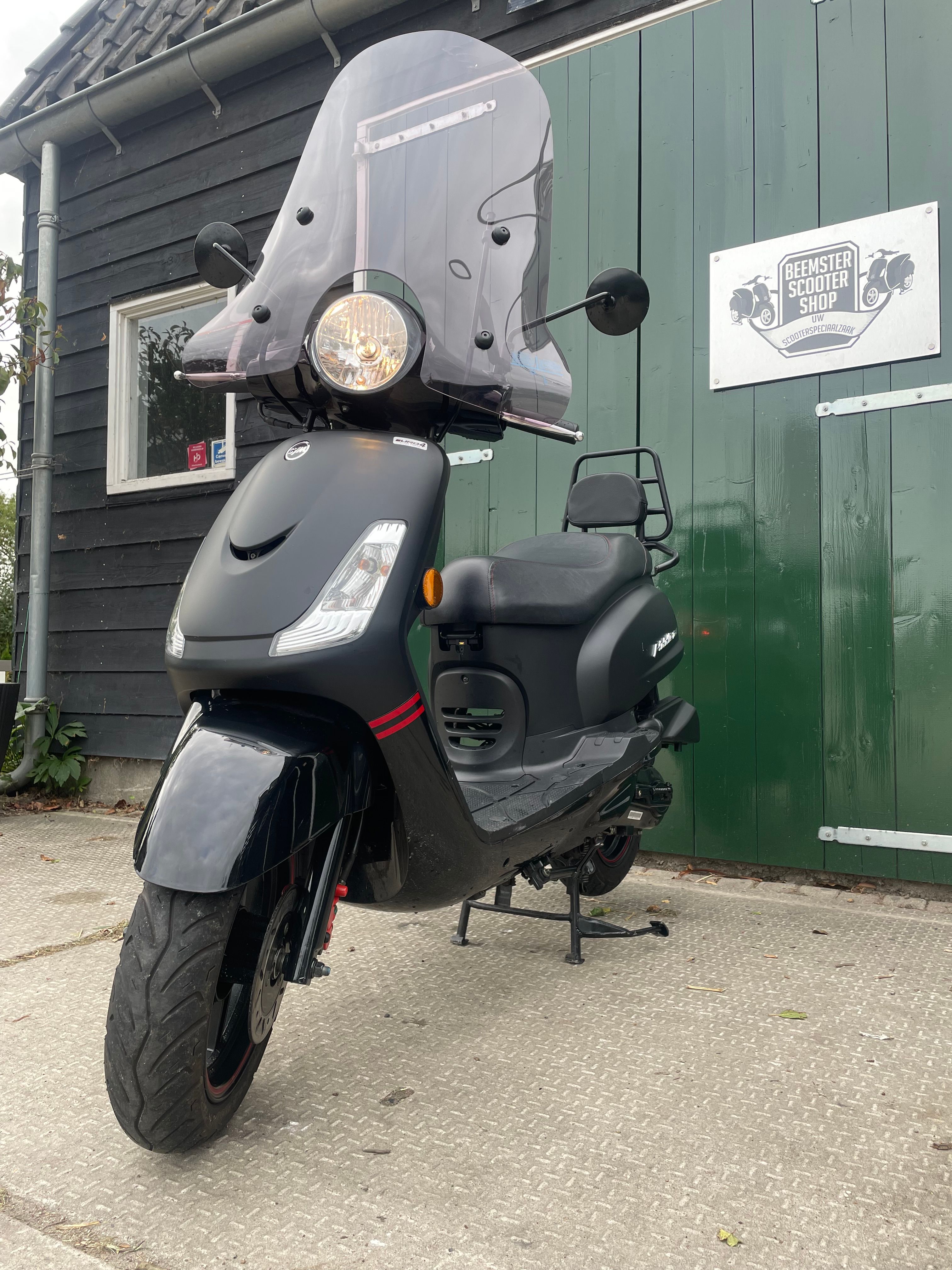 Beemster Scooter Shop - Gebruikte Scooter Occasion Kopen ...